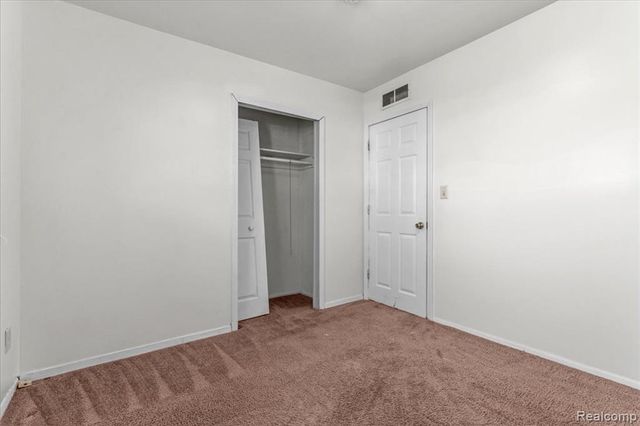 16230 Winston Street, Detroit, MI 48219