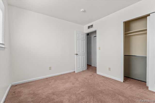 16230 Winston Street, Detroit, MI 48219