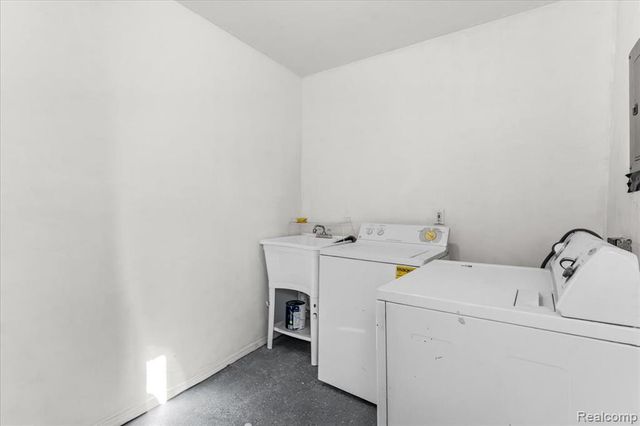 16230 Winston Street, Detroit, MI 48219