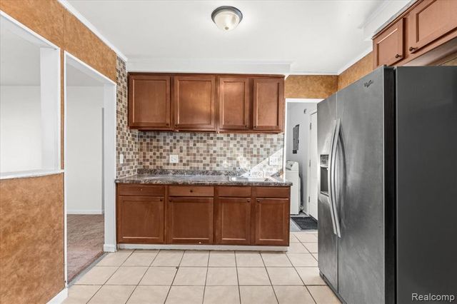 16230 Winston Street, Detroit, MI 48219