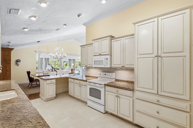 5311 SE Burning Tree Circle, Stuart, FL 34997