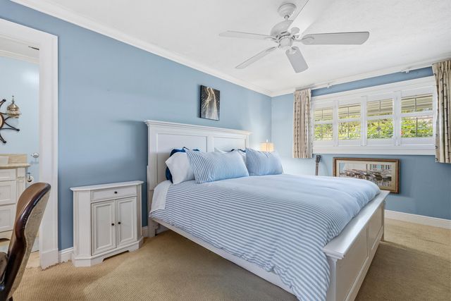 5311 SE Burning Tree Circle, Stuart, FL 34997