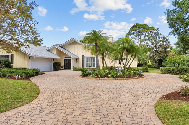 5311 SE Burning Tree Circle, Stuart, FL 34997