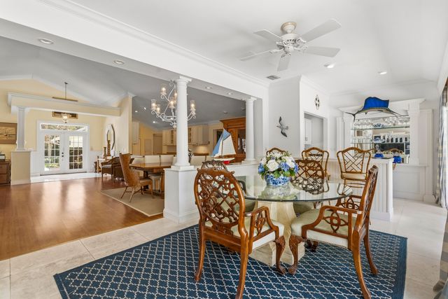 5311 SE Burning Tree Circle, Stuart, FL 34997