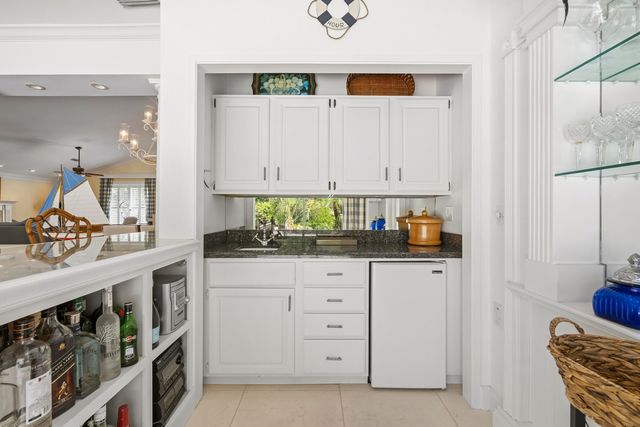 5311 SE Burning Tree Circle, Stuart, FL 34997