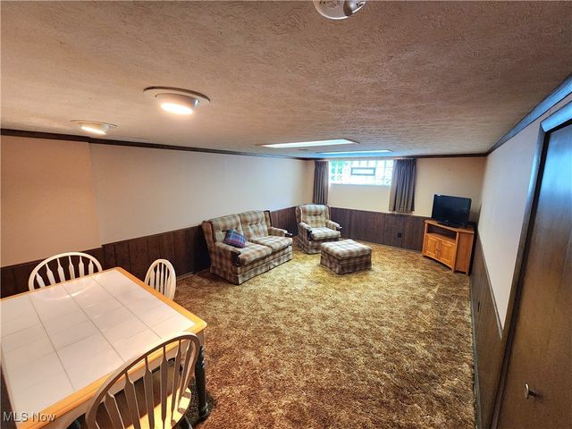 2908 Bowmen Lane, Parma, OH 44134