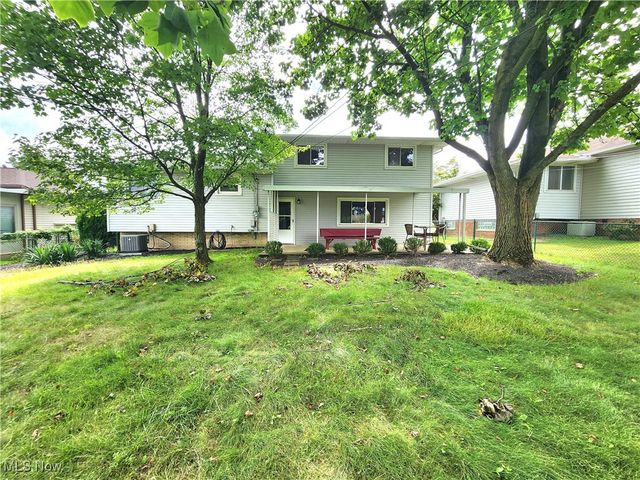 2908 Bowmen Lane, Parma, OH 44134