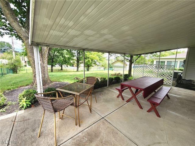 2908 Bowmen Lane, Parma, OH 44134