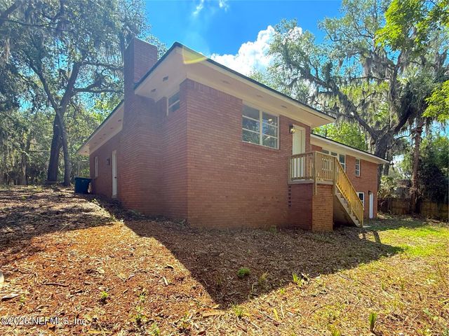 10135 LAKE VIEW Road W, Jacksonville, FL 32225