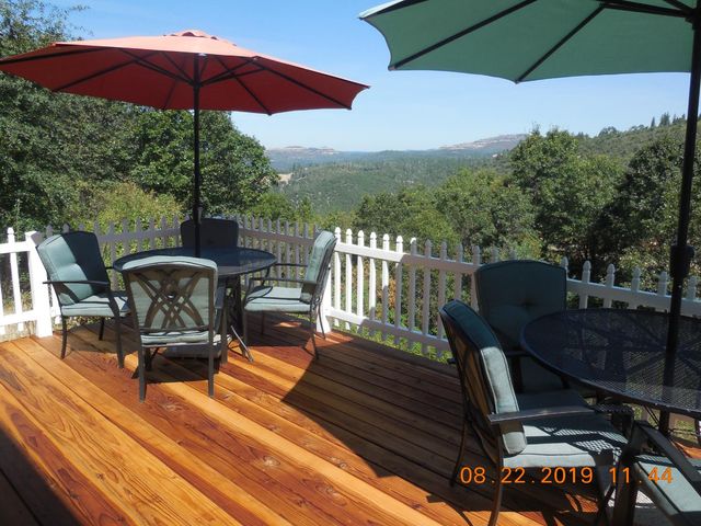 6067 Sheep Ranch Rd, Murphys, CA 95247