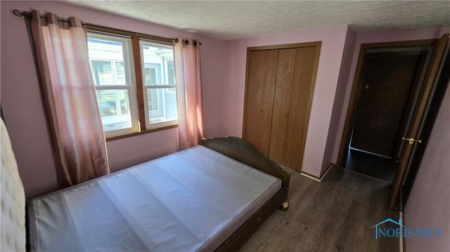 420 Clover Lane, Wauseon, OH 43567