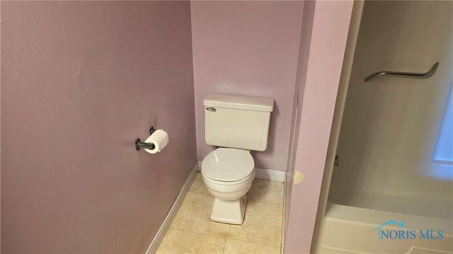 420 Clover Lane, Wauseon, OH 43567