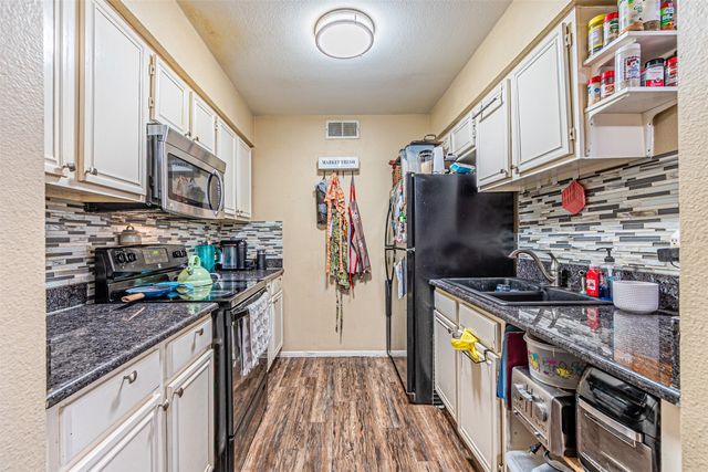 4419 Westminster Drive, Irving, TX 75038