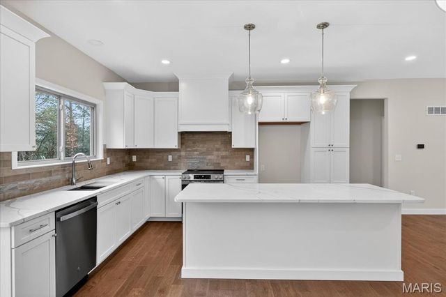 8353 Graham Road, Cedar Hill, MO 63016