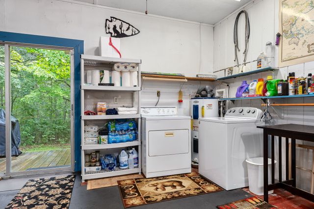 1294 Long Mountain Rd, Mcminnville, TN 37110