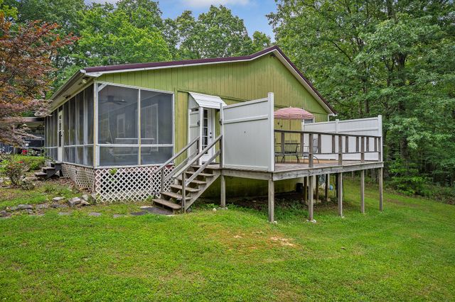 1294 Long Mountain Rd, Mcminnville, TN 37110