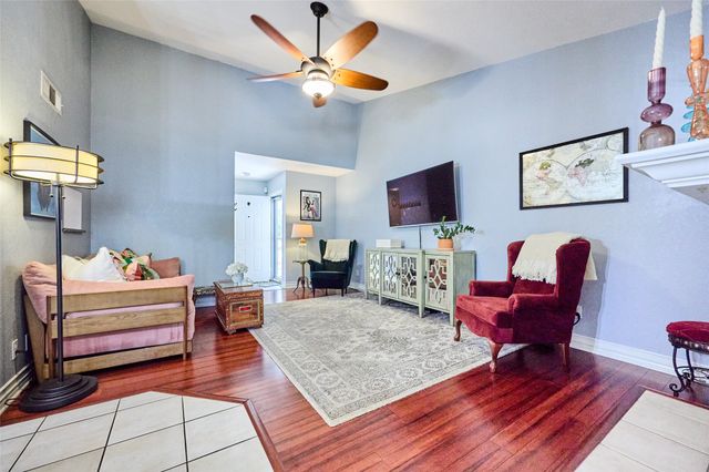 1603 Marsh Lane 301, Carrollton, TX 75006