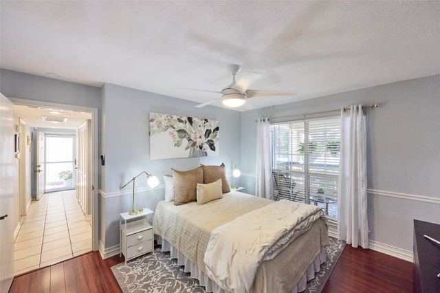 1603 Marsh Lane 301, Carrollton, TX 75006