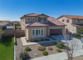 15755 Parry Peak Drive, Fontana, CA 92336