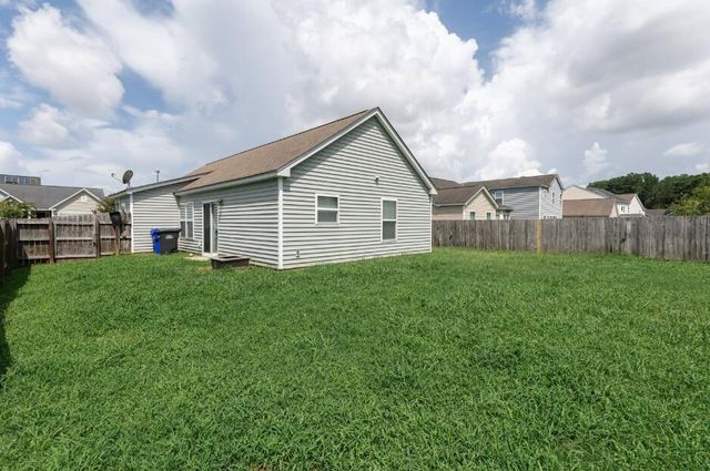 7820 Jean Rebault Drive, North Charleston, SC 29420
