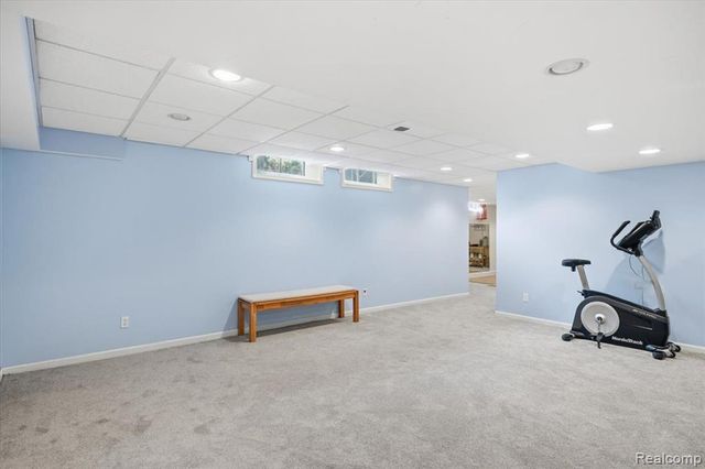 4471 S Castlewood Court, Auburn Hills, MI 48326