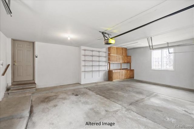 4471 S Castlewood Court, Auburn Hills, MI 48326