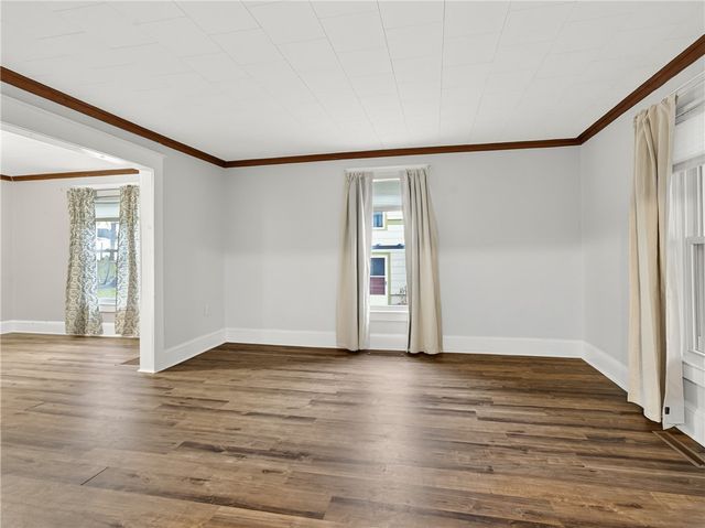 10 Hebron Avenue, Manchester, NY 14548