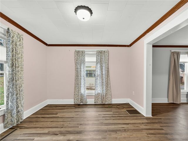 10 Hebron Avenue, Manchester, NY 14548