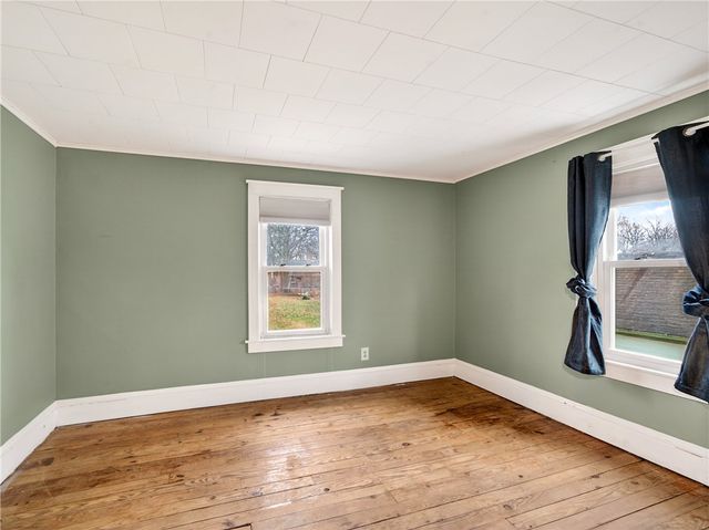 10 Hebron Avenue, Manchester, NY 14548