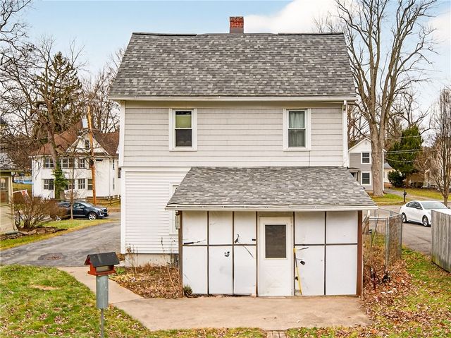 10 Hebron Avenue, Manchester, NY 14548