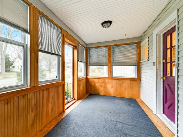 10 Hebron Avenue, Manchester, NY 14548