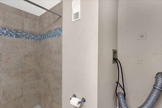 4848 MARKS TERRACE 400, Orlando, FL 32811