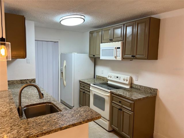 2101 CASCADES BOULEVARD 106, Kissimmee, FL 34741