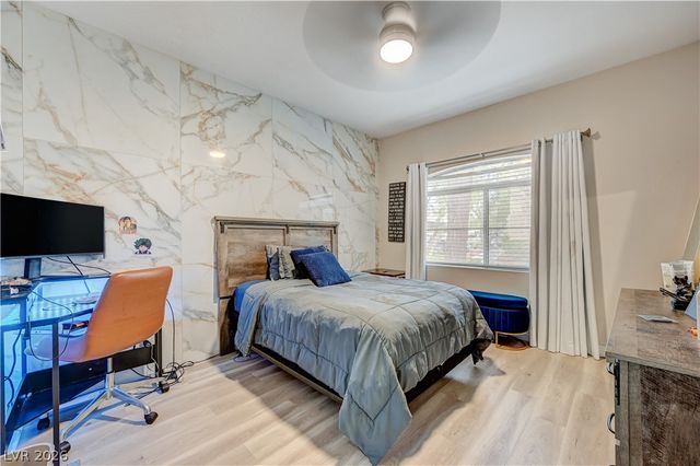 5415 West Harmon Avenue 1029, Las Vegas, NV 89103