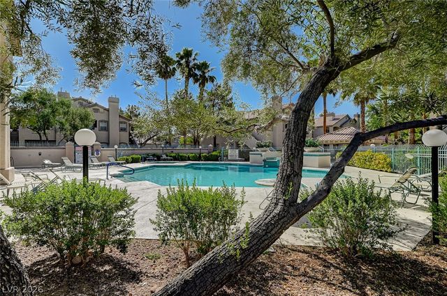 5415 West Harmon Avenue 1029, Las Vegas, NV 89103