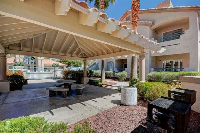 5415 West Harmon Avenue 1029, Las Vegas, NV 89103