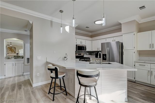 5415 West Harmon Avenue 1029, Las Vegas, NV 89103