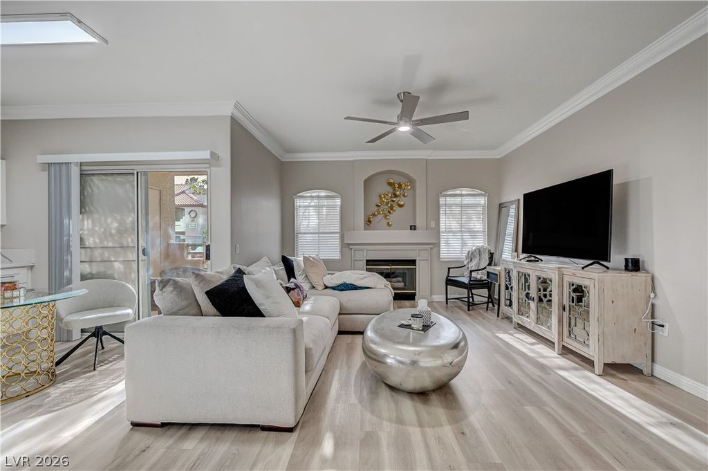 5415 West Harmon Avenue 1029, Las Vegas, NV 89103 — photo 3