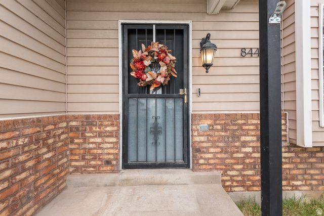 844 N 1000 W, Clinton, UT 84015