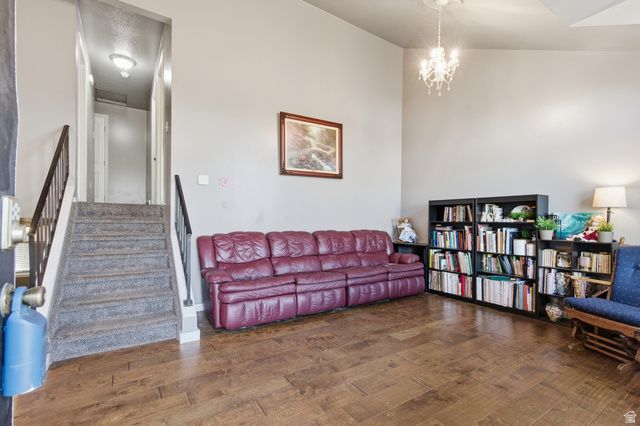 844 N 1000 W, Clinton, UT 84015