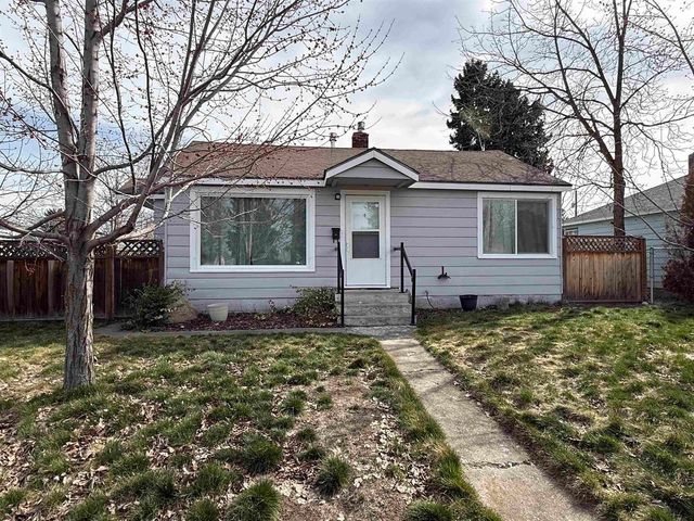 5214 N Belt St, Spokane, WA 99205
