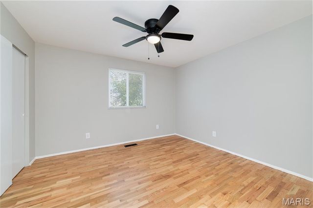 10430 Castle Drive, St Louis, MO 63136