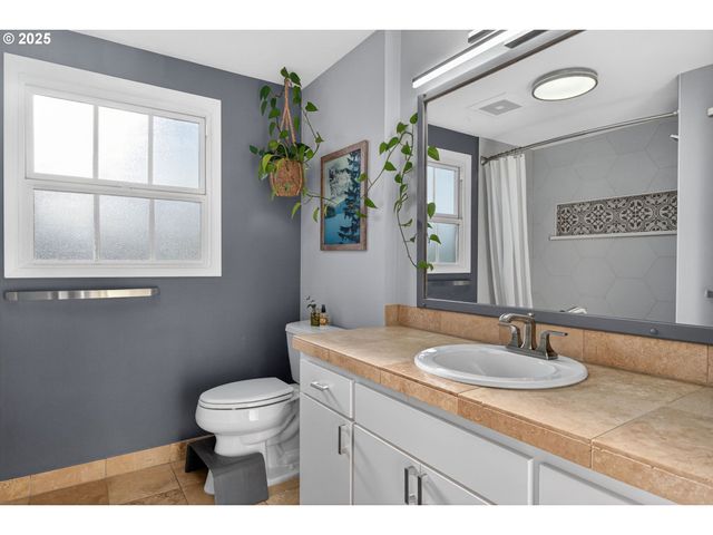 1400 Nw 137TH Ave, Portland, OR 97229