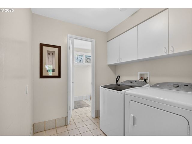 1400 Nw 137TH Ave, Portland, OR 97229