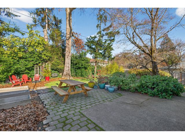 1400 Nw 137TH Ave, Portland, OR 97229