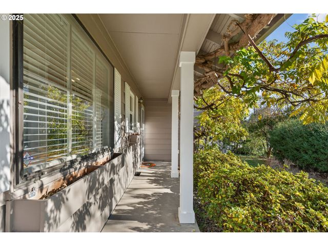 1400 Nw 137TH Ave, Portland, OR 97229