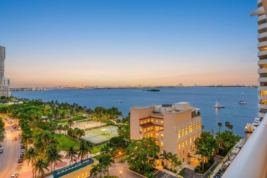 1717 N Bayshore Drive A1650, Miami, FL 33132