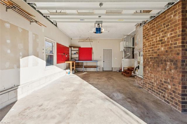 102 Meadowcrest TRL, Williamsburg, VA 23188