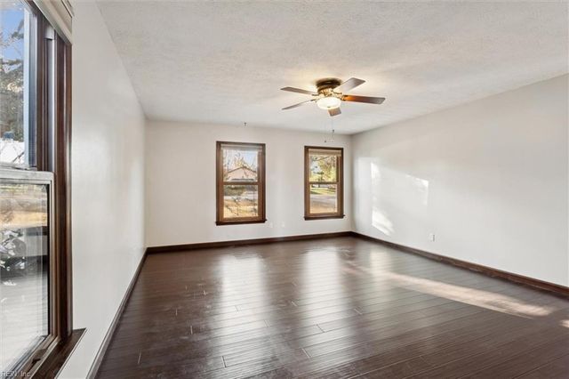 102 Meadowcrest TRL, Williamsburg, VA 23188