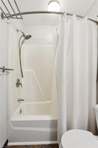 102 Meadowcrest TRL, Williamsburg, VA 23188